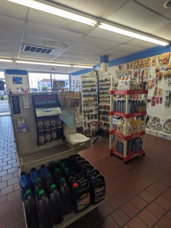 Ed's Foreign Car Parts shop photo